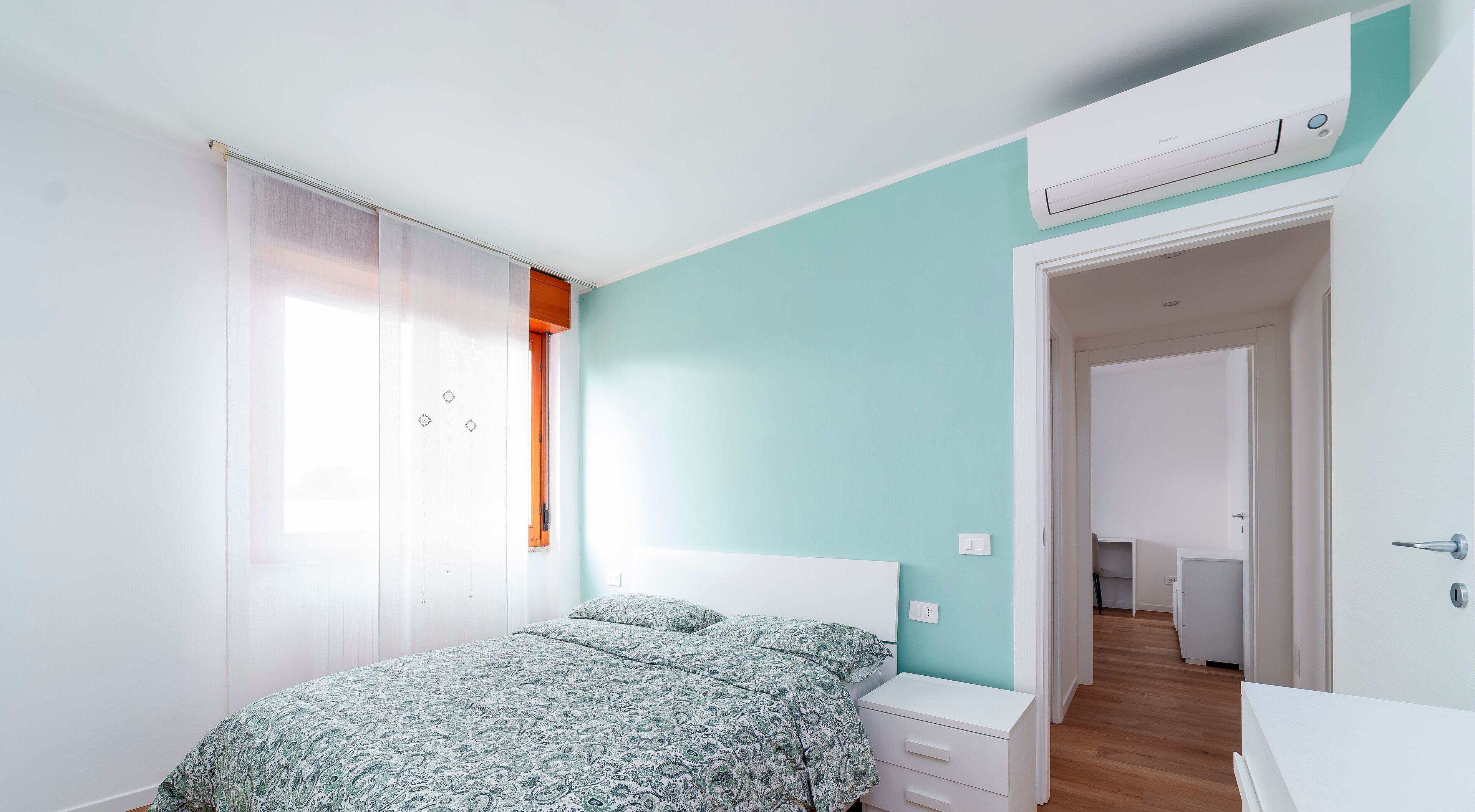 2 chambres, fer et planche à repasser, Wi-Fi gratuit, draps fournis