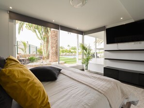 4 chambres, fer et planche à repasser, Wi-Fi gratuit, draps fournis