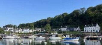 House near Brigneau harbour