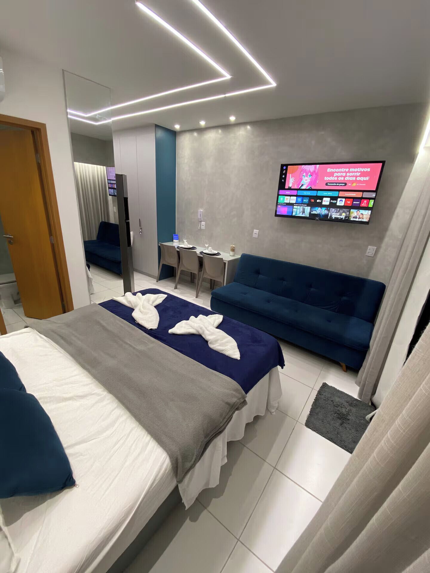 Family Studio, 1 Bedroom, Lanai, Pool View