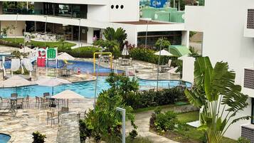 Family Studio, 1 Bedroom, Lanai, Pool View | Terrace/patio