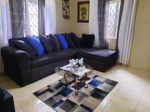 Living room - Doug Manor 2bedroom Aprt Flat1 (Portmore)