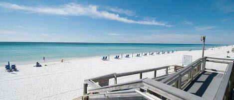 Aan het strand