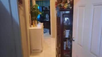 Apartment, 2 Bedrooms, Accessible, Smoking | Interior