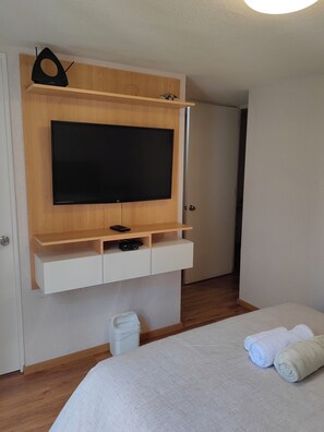 3 Schlafzimmer, Bügeleisen/Bügelbrett, WLAN, Bettwäsche