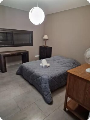 5 chambres, Wi-Fi, draps fournis
