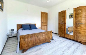 5 bedrooms, travel crib, free WiFi - Lovely home in Sablet (Sablet)