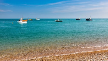 3 bedrooms, Internet