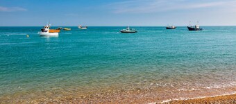 Historic Railway Home - Selsey Seafront