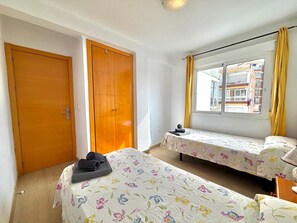 2 Schlafzimmer, Bügeleisen/Bügelbrett, kostenloses WLAN, Bettwäsche