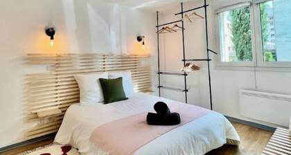 Ile Verte, calme, terrasse et parking privé