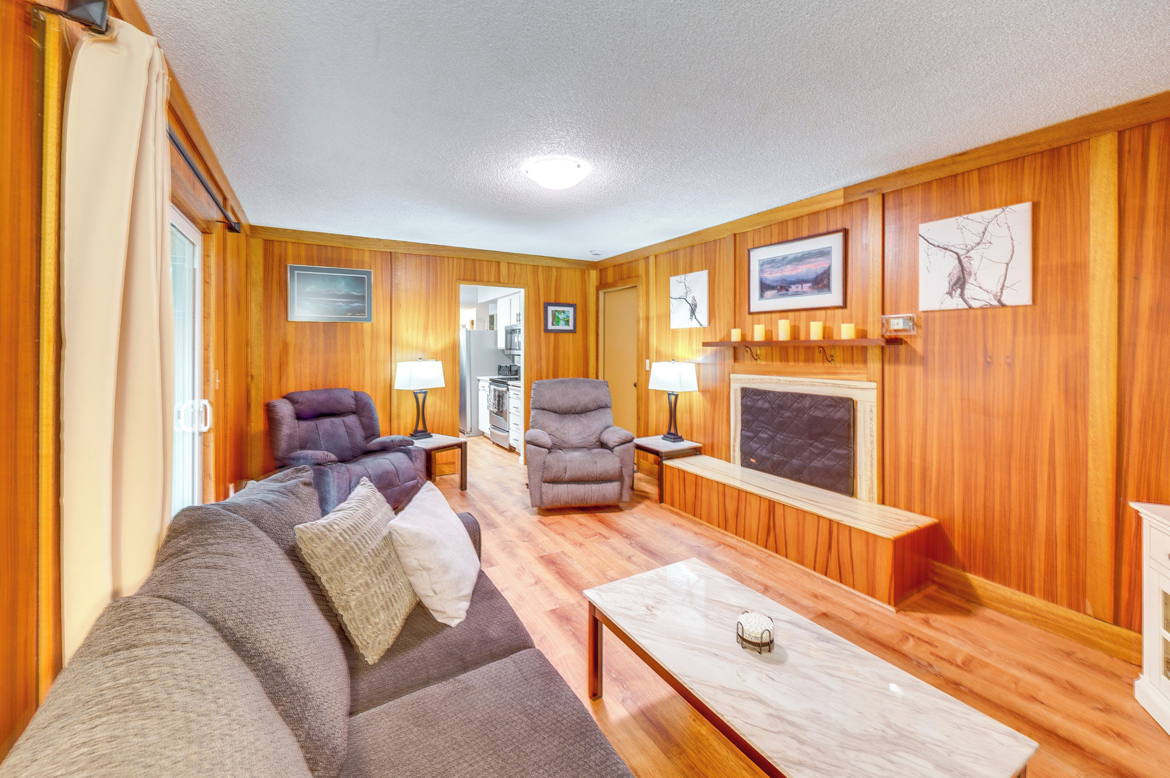 House (3 Bedrooms) | Interior