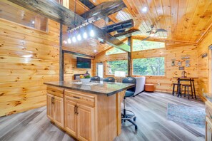 House (2 Bedrooms) | Interior - 3 Mi to Dollywood: Peaceful Cabin w/ Deck (Pigeon Forge)