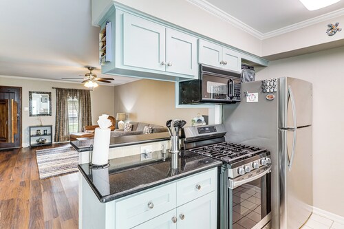 Pool Access: Energy Corridor Townhome in Houston!