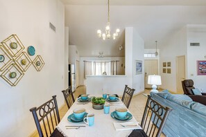House (3 Bedrooms) | Interior - Southwest Getaway w/ Fenced Yard in Chandler! (Chandler)