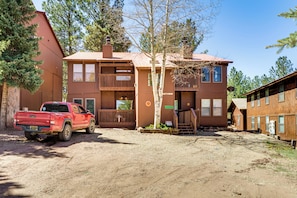 Apartment (2 Bedrooms) | Interior - < 1/2 Mi to Angel Fire Resort: Dog-friendly Condo! (Angel Fire)