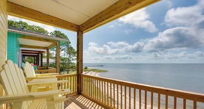 Florida Gulf Coast Getaway w/ Dock & Beach Views