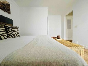 1 quarto, ferros/tábuas de passar roupa, Wi-Fi, roupa de cama