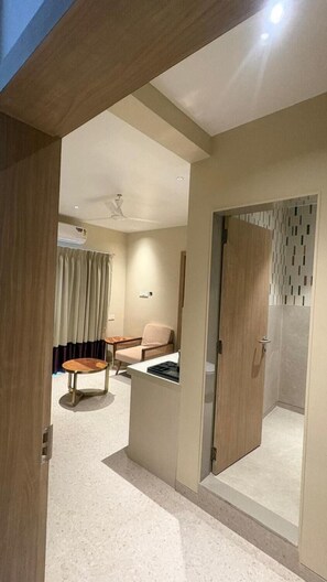 Family Room, 1 Bedroom, City View -  Indie Stays Studio Kharadi (Pune)