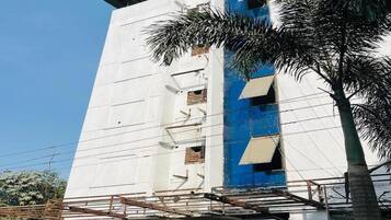 In-room safe, desk, laptop workspace, iron/ironing board