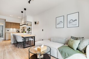 Apartment, 2 Bedrooms, Kitchen, City View | Living room | 42-inch TV with digital channels, streaming services - Bask - Chic 2 Bedroom Apt in Athens (Athens)