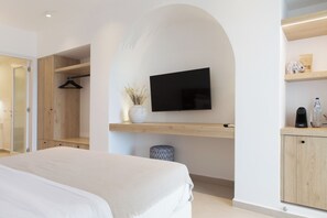 7 bedrooms, in-room safe, free WiFi, bed sheets