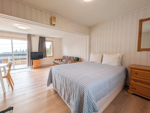 Studio Queen Suite with Kitchen | Hochwertige Bettwaren, Betten mit Memory-Foam-Matratzen
