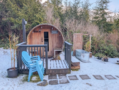 Little Beach Resort & Wellness Retreat