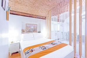 1 chambre, fer et planche à repasser, Wi-Fi, draps fournis