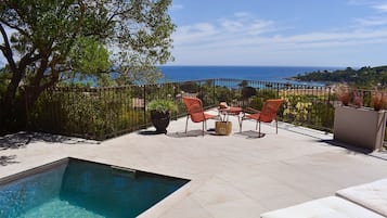 Deluxe Suite, Accessible, Ensuite (piscine privée) | Outdoor pool | 5 outdoor pools