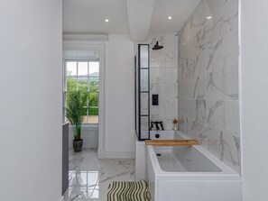 Shower - Snowdonia Manor (Dolgellau)