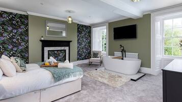 9 quartos, Wi-Fi de cortesia, individualmente decorados