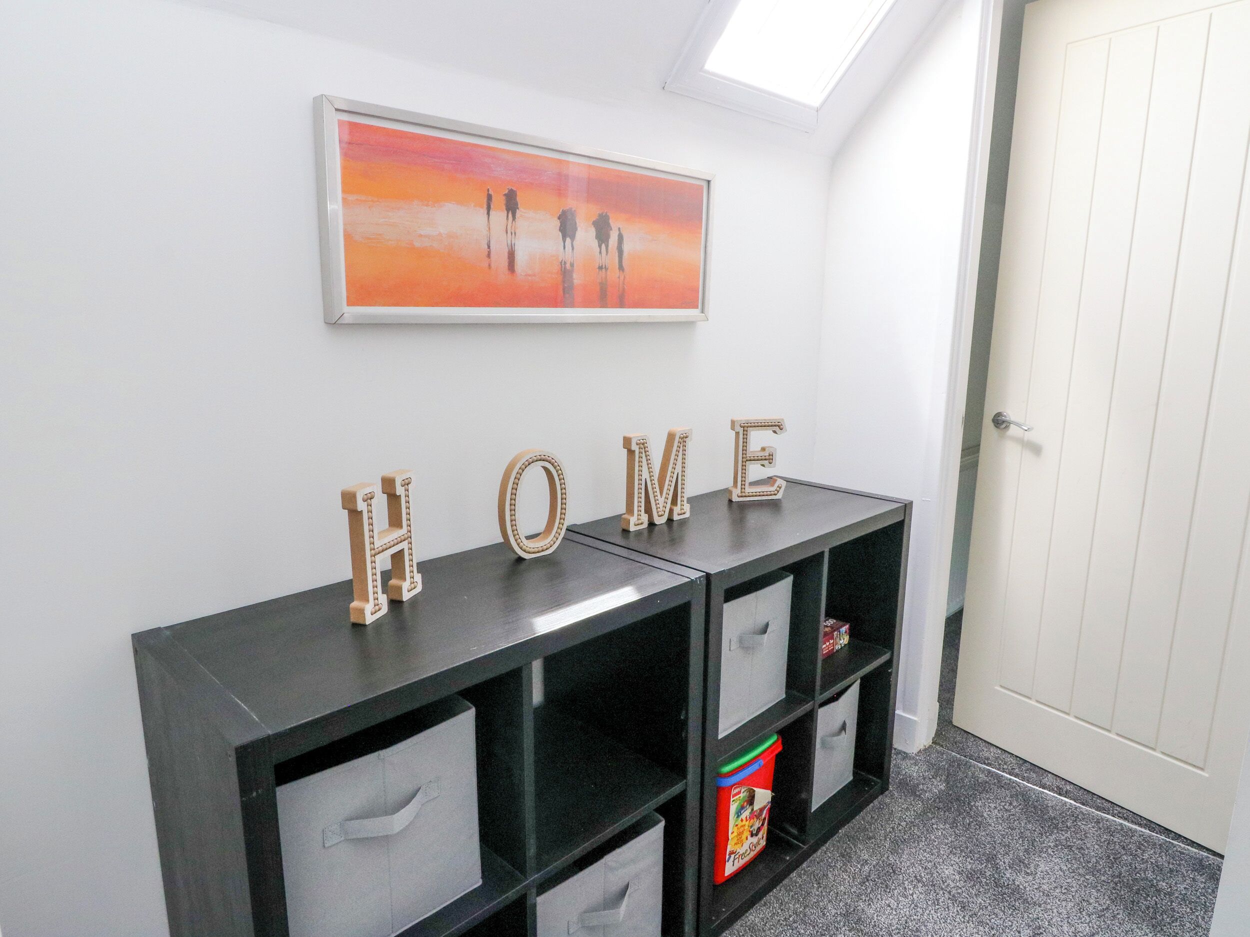 المنشأة من الداخل