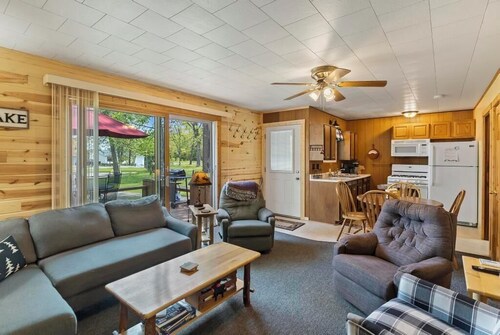 Cozy Loon Cottage - View of Burt Lake! Nearby Boat Launch!