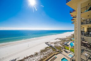 Apartamento, 3 habitaciones | Playa | Ubicación cercana a la playa