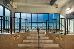 Condo, 3 Bedrooms | Interior