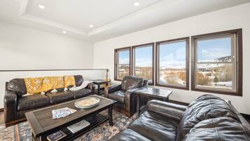 Area keluarga | Smart TV