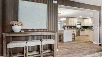 Rumah, 5 kamar tidur | Interior