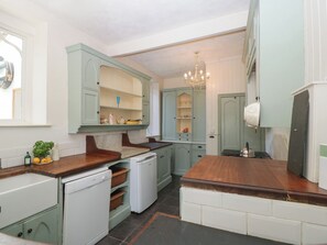 洗碗機、鍋具/餐盤/廚房用品