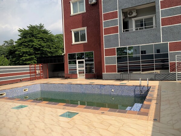 Outdoor pool - Kaslon Hotel Abuja (Abuja)