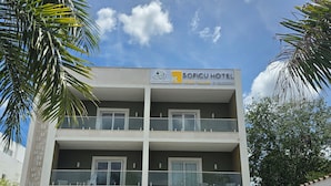 Front of property - Casual Green Village Bayahibe by Casual Hoteles (Bayahíbe)