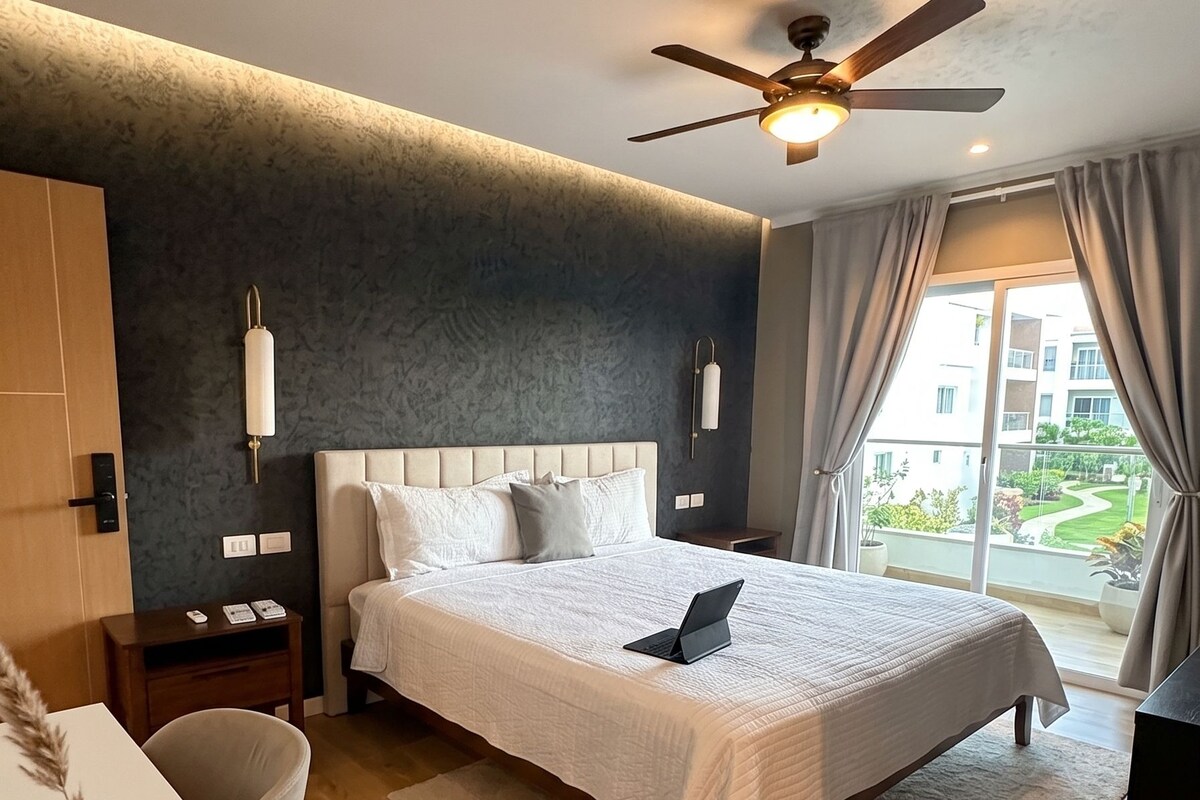 Superior Double Room | Bilik Mandi | Pancuran mandi, hulu semburan mandi hujan, tuala disediakan, sabun 