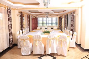 Banquet hall