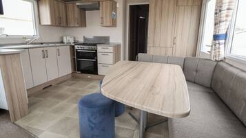 Máy rửa bát, dụng cụ nấu nướng/bát dĩa/dao nĩa