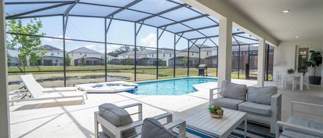 Piscine extérieure, piscine chauffée