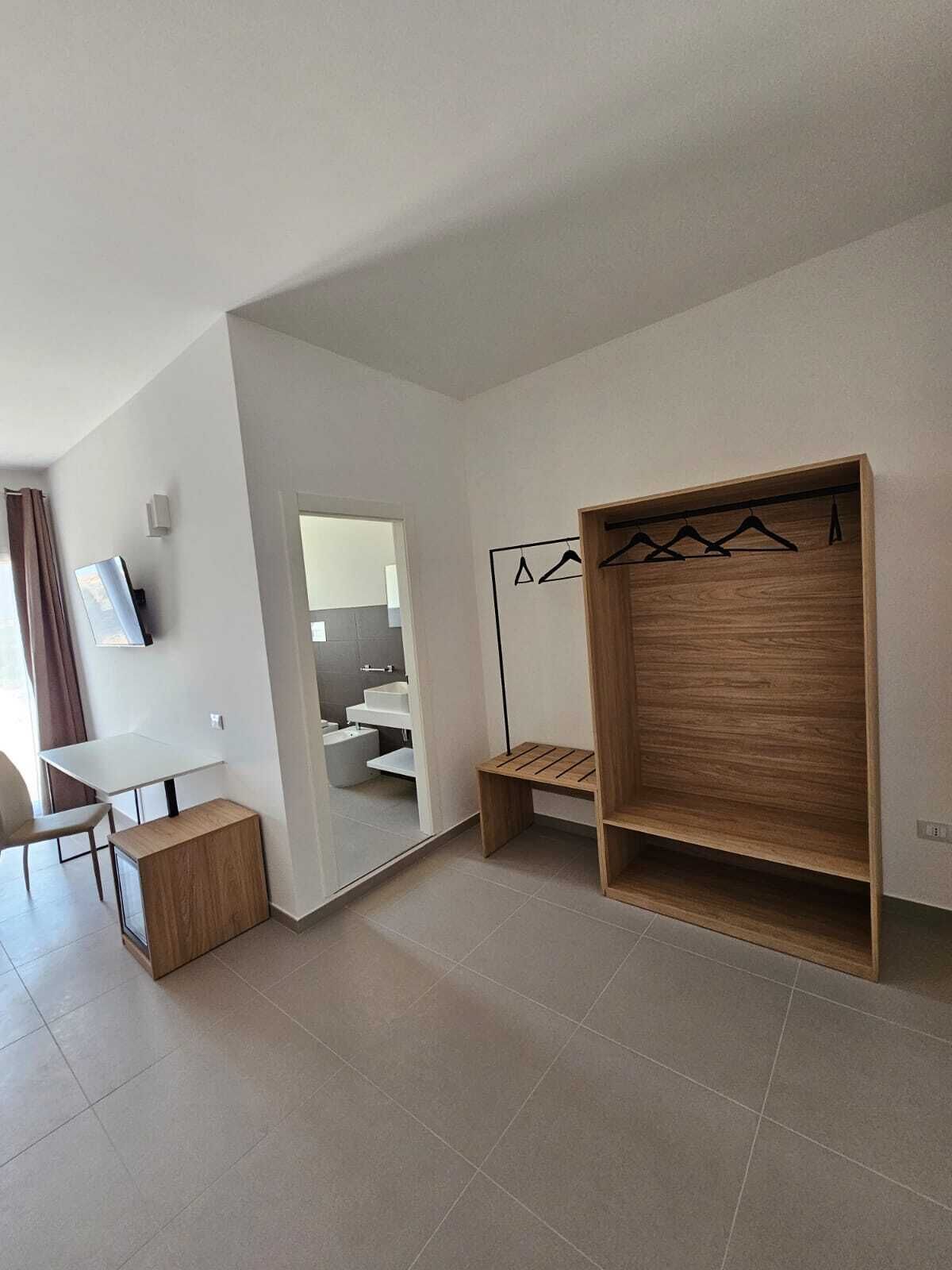 Superior Studio Suite, Balcony | 1 bedroom, desk, laptop workspace, blackout curtains
