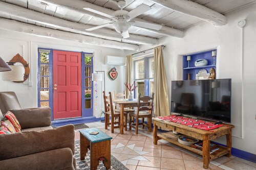 La Casita Berger - Minutes away from Plaza and Canyon Rd