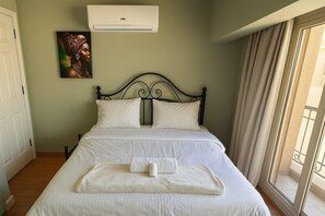 1 bedroom, iron/ironing board, bed sheets