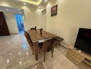 Dining - CK. 209 . Spacious 2BR Apt., 2 BA, Gated Community (Sheikh Zayed City)