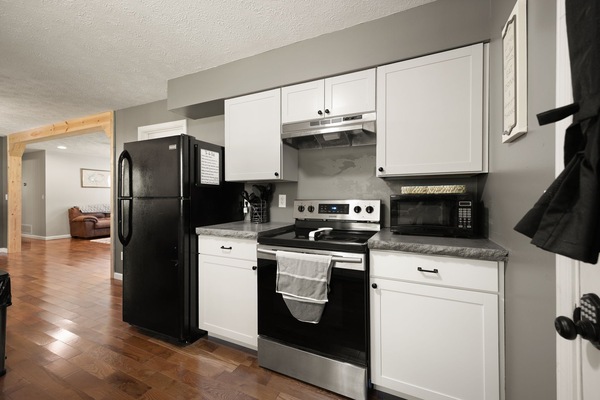 Mikrovågsugn, ugn och spishäll